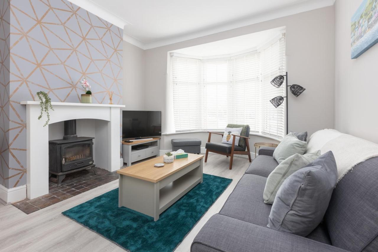 Charles Alexander Short Stay - Ansdell House Blackpool Buitenkant foto